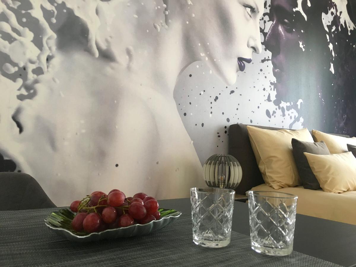 Westside - Contactless Check-in Apartment Wien